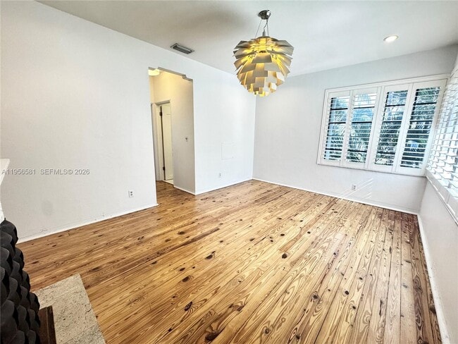 Building Photo - 1056 Jefferson Ave