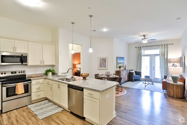 Interior Photo - The Lodges at Lake Wylie
