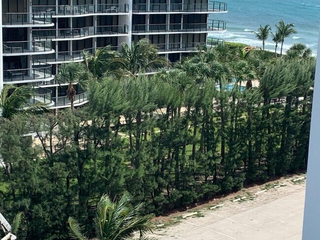 Building Photo - 3450 S Ocean Blvd