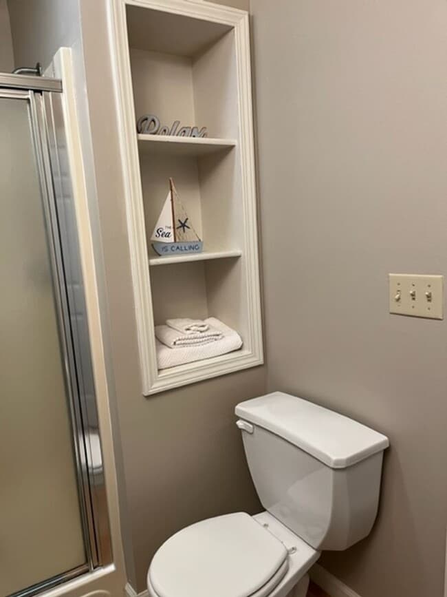 Building Photo - Cook Intern Housing