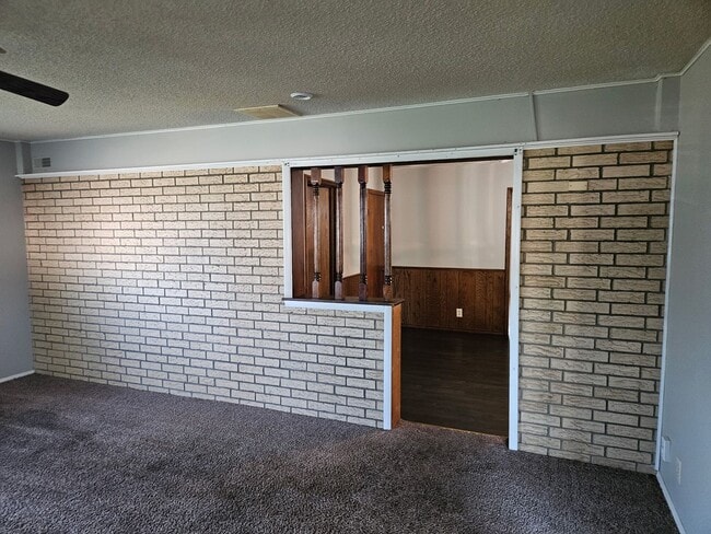 Building Photo - 3463 N Fremont Ave