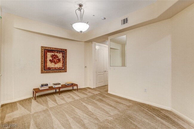 Building Photo - 56 E Serene Ave