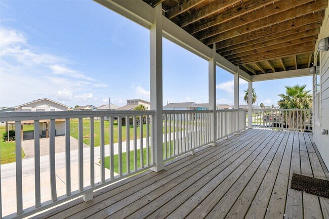 Building Photo - 4006 Fort Bend Dr