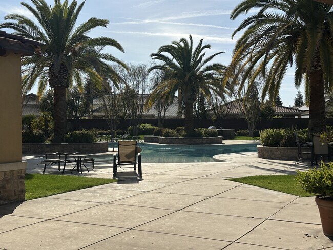 Building Photo - 11714 Morgan Hill Dr