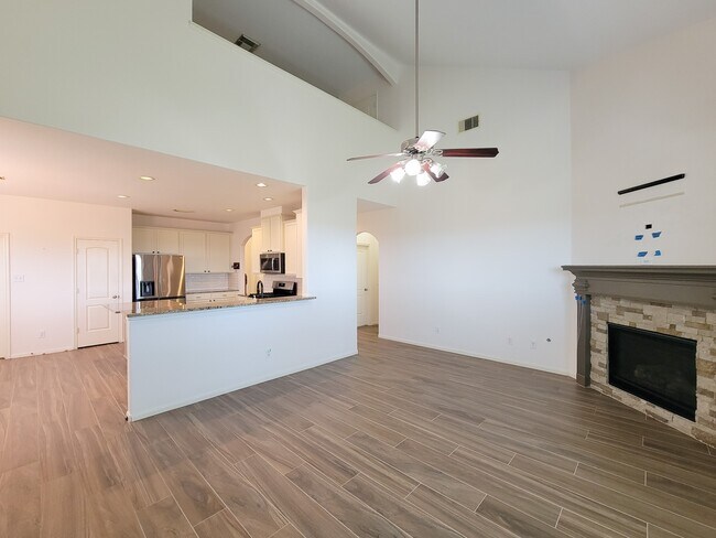 Building Photo - 6511 Canyon Mist Ln