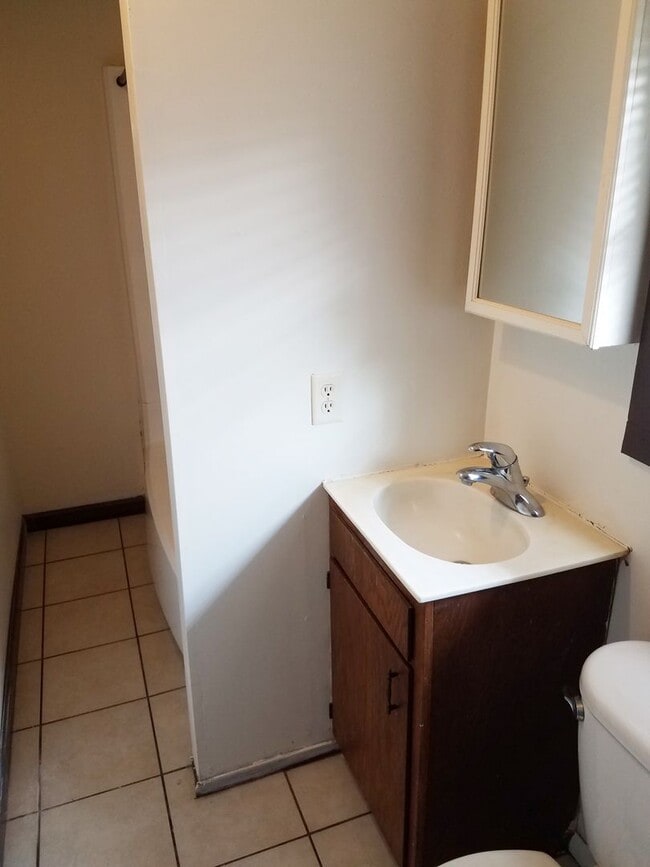 Building Photo - nre317