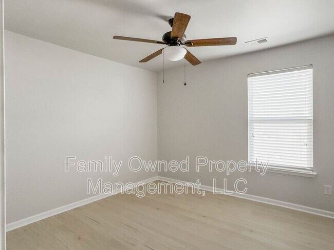 Building Photo - 205 Cypress Marsh Rd