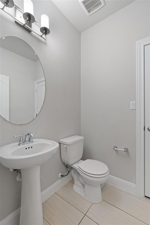 Building Photo - 15601 Cabrillo Way