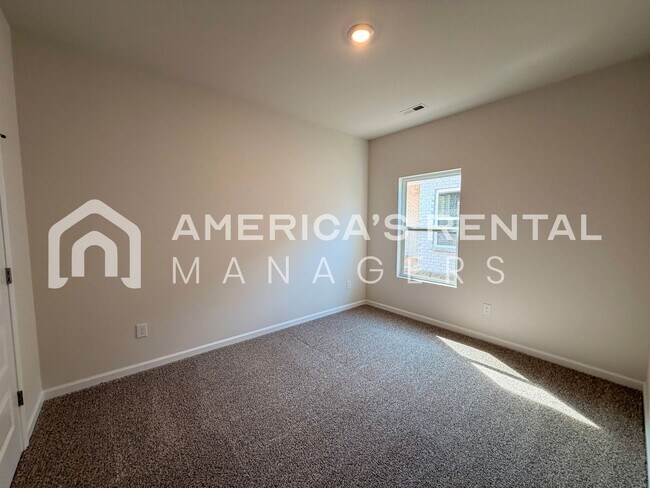 Building Photo - New Construction Home for Rent!