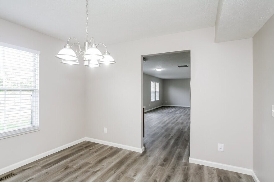 Building Photo - 7614 Bancaster Dr