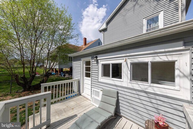 Building Photo - 31 W Southwerk St