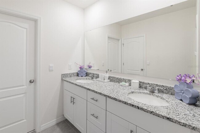 Building Photo - 1456 Isleta Lp