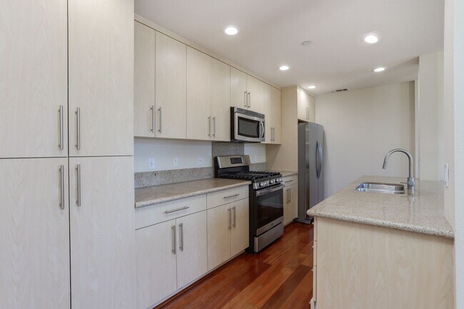 Building Photo - Modern 2BR / 2BA Condo | Garage Parking | Walk to VTA Light Rail | YouTube Tour