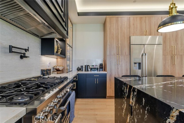 Building Photo - 7714 Lasaine Ave