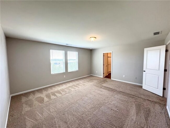 Building Photo - Corner-Lot Luxury Living in Bridlewood Far...