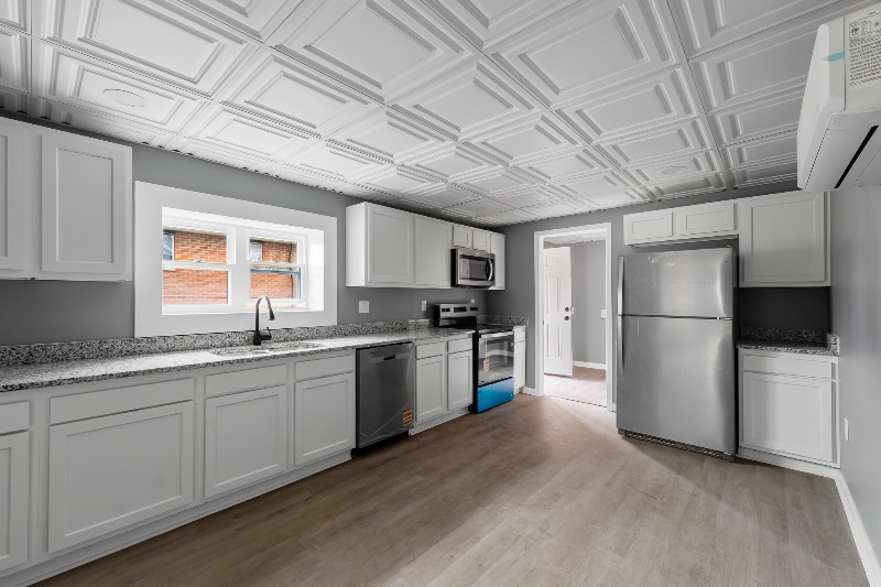 Building Photo - 404 High St