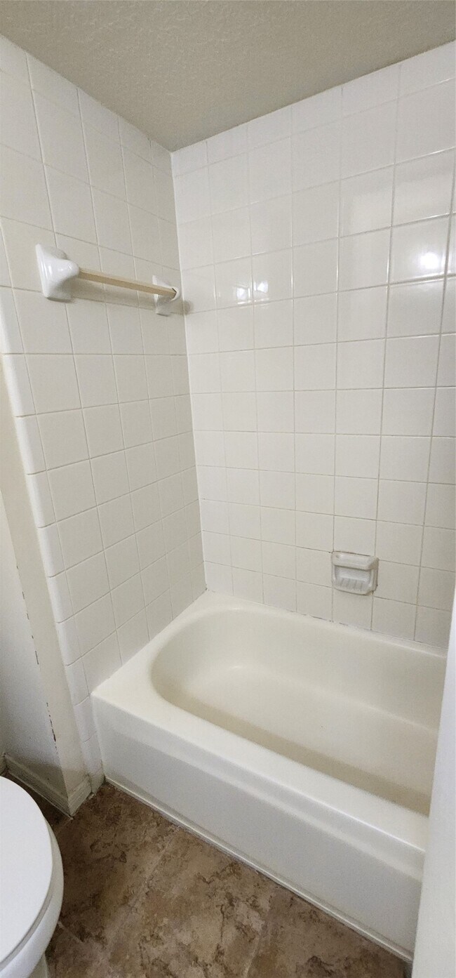 Building Photo - 16807 Sussex Dr