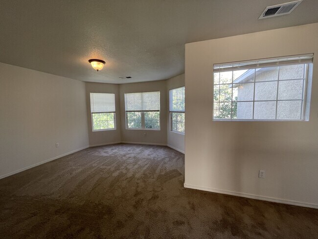 Building Photo - 3200 Ocate Meadows Ct NE