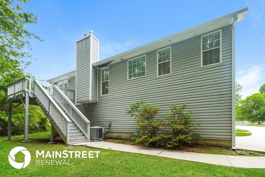 Building Photo - 209 Bethnal Way