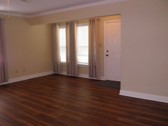 Building Photo - 629 Gap Creek Dr