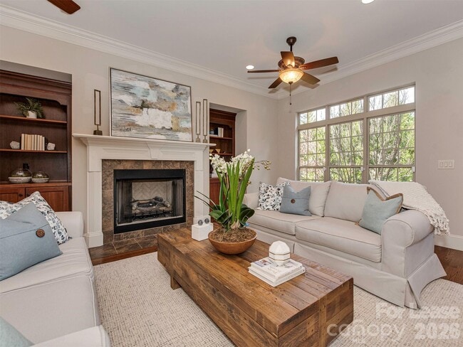 Building Photo - 1825 Mill Chase Ln