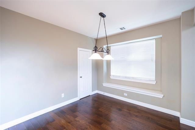 Building Photo - 4501 Brighton Dr