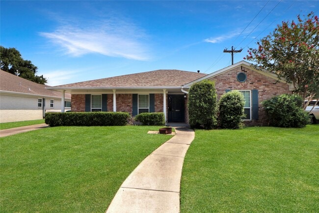 Primary Photo - 9807 Braewick Dr