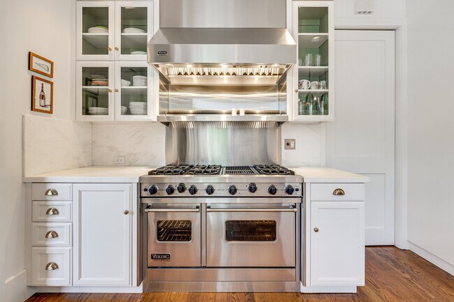 Building Photo - 6256 Dry Creek Rd