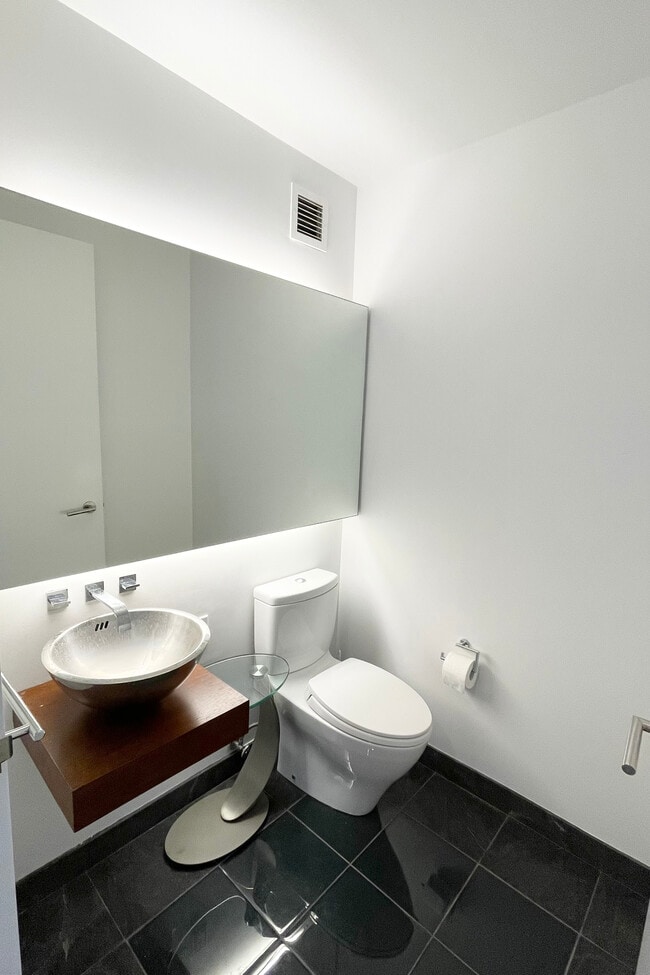 Building Photo - 247 W 46th St