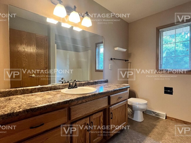 Building Photo - 2925 Baylite Dr