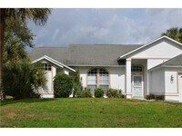 Building Photo - Off-Season Rental 3BR 2BA with pool in Sebastian