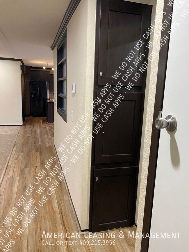 Building Photo - 3405 Landrey Ct