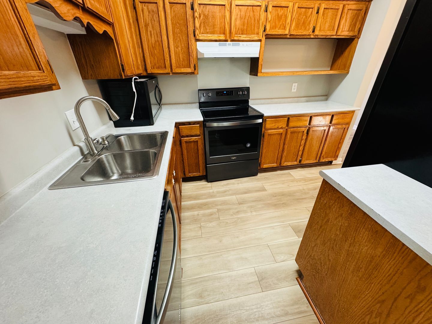 Building Photo - 4300 Brackenwood Dr