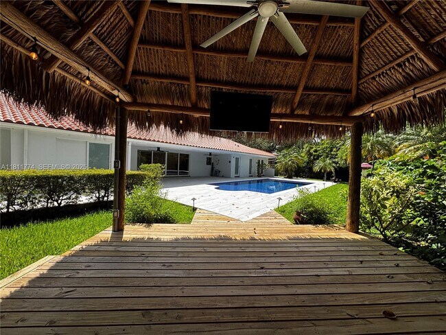 Building Photo - 7775 SW 145th St