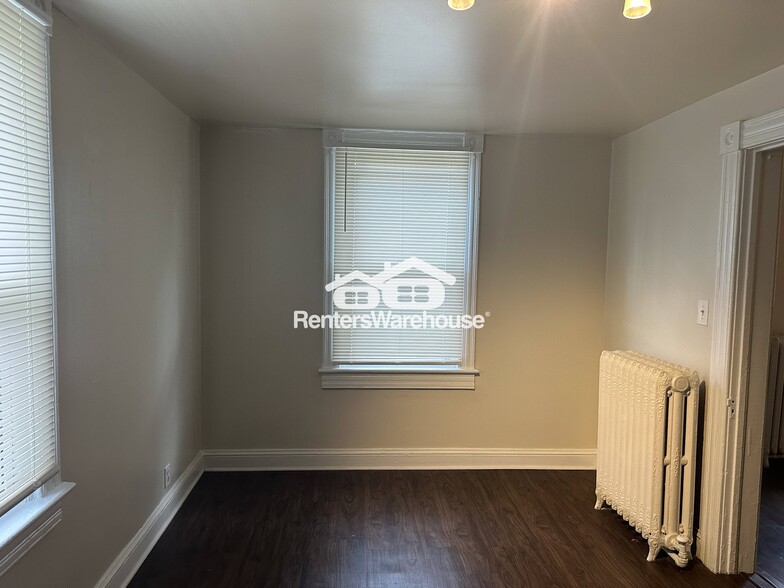 Building Photo - 4308 Hamilton Ave