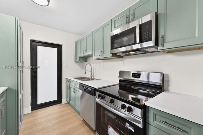 Building Photo - 555 NW 94th St