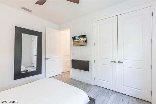 Building Photo - 27180 Williams Rd