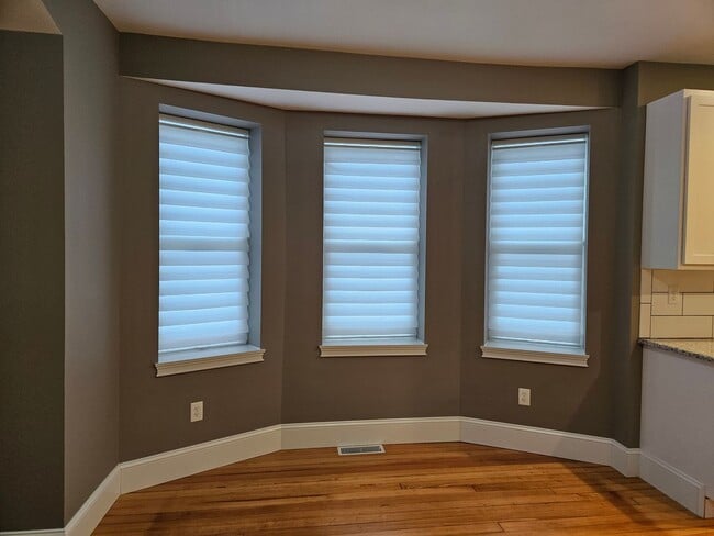 Building Photo - Charming 4BR/2.5BA Home in Historic Washington, MO - Walk to the Riverfront!