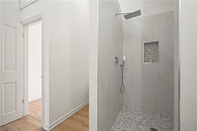 Building Photo - 1291 Crumbley Rd