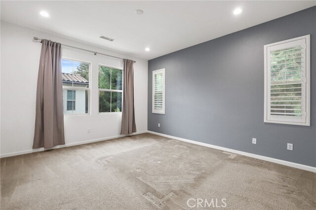 Building Photo - 71 Lavender