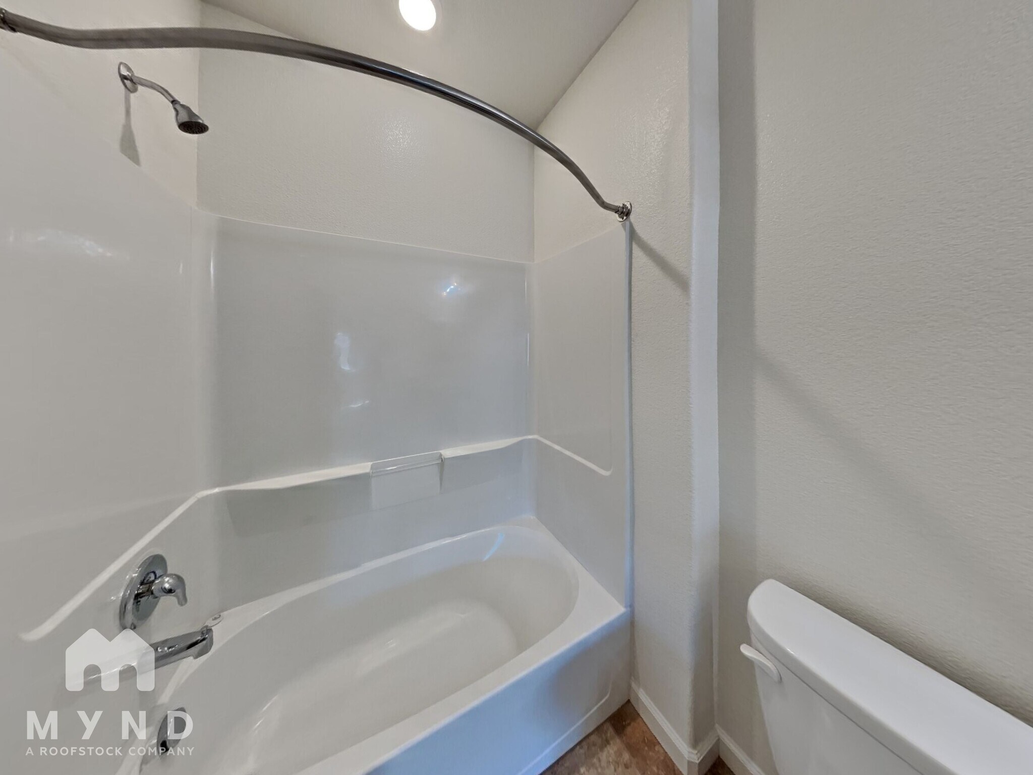 Building Photo - 2988 Silver River Ln