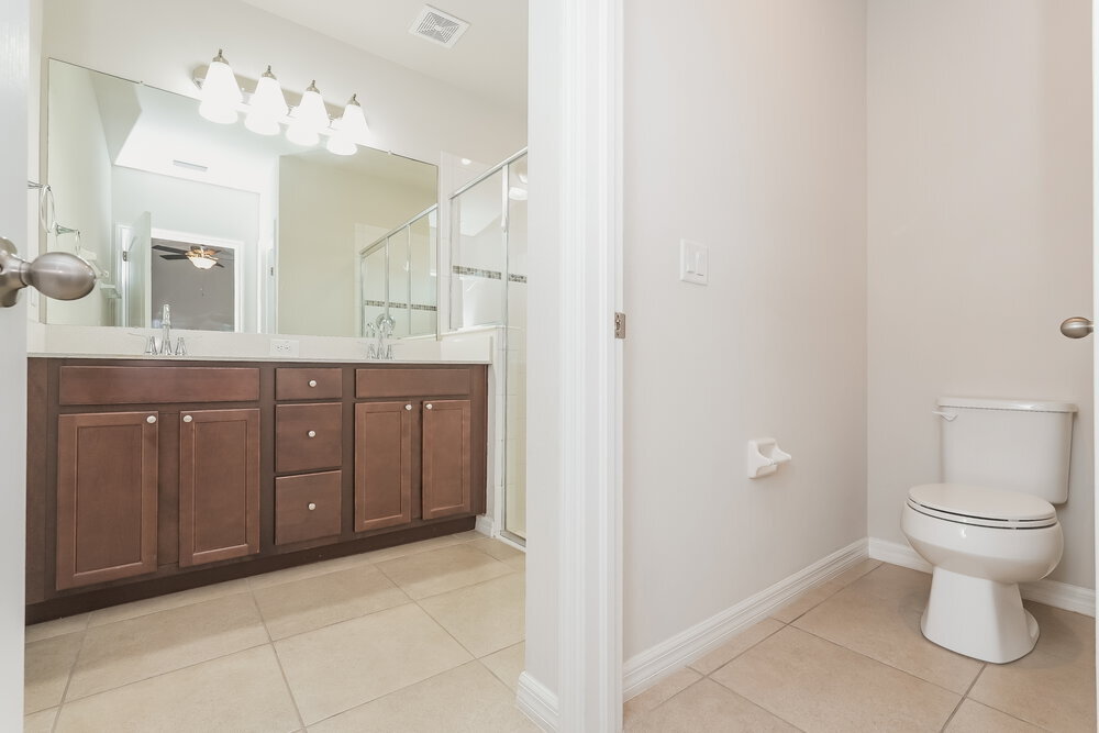 Building Photo - 10423 Hawks Landing Dr