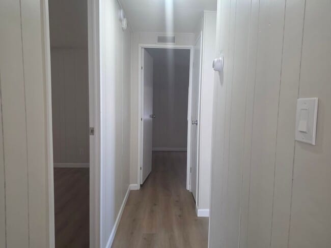 Building Photo - Fully Remodeled 2 bed/2 bath on 2 lots and Huge detached Garage!