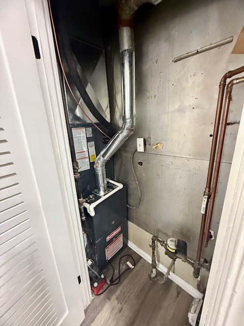 Building Photo - 2517 E 22nd Pl