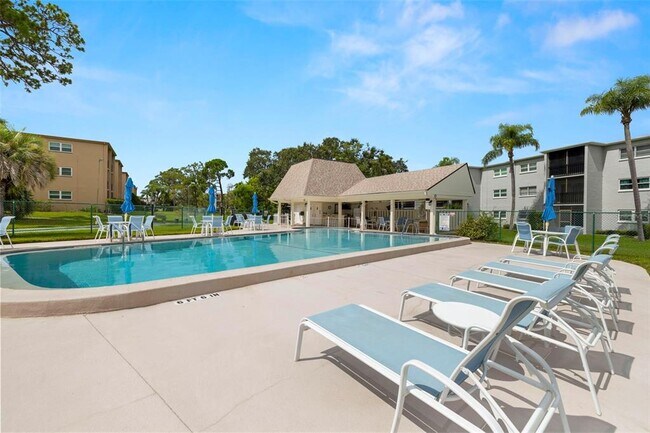 Building Photo - 1370 Heather Ridge Blvd