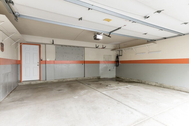 Building Photo - 758 Hanbury Dr