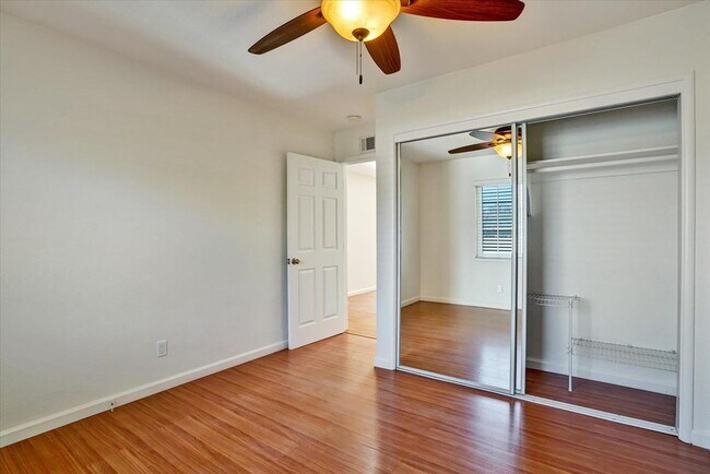 Building Photo - 1966 Westover Dr