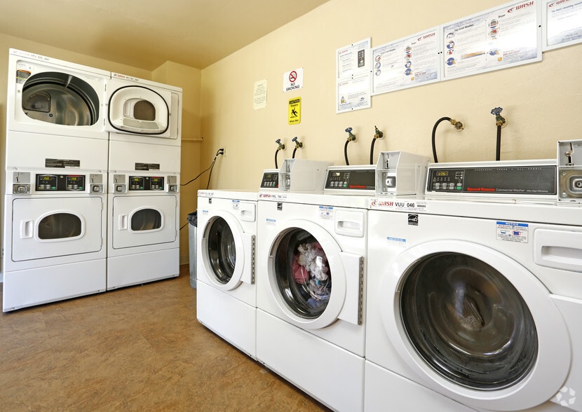 Laundry Facilities - Park Haven Apartments