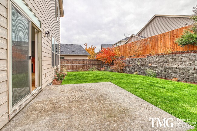 Building Photo - Spacious 4  BD Home with Modern Upgrades in Vancouver