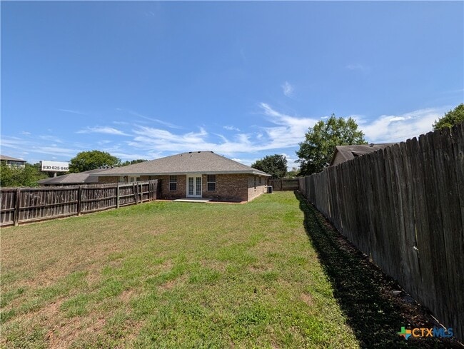 Building Photo - 1644 W County Line Rd